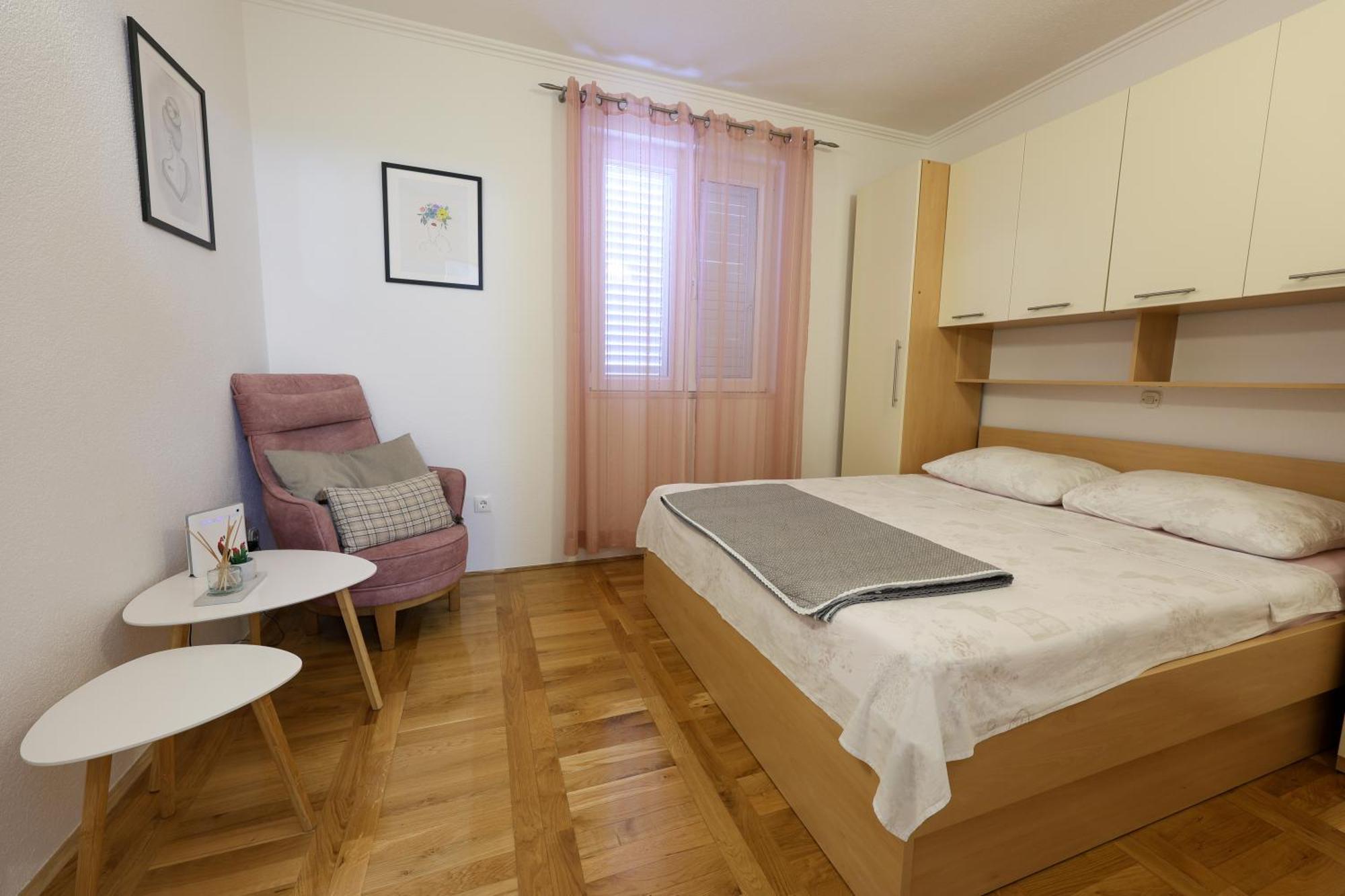Avdic * Makarska