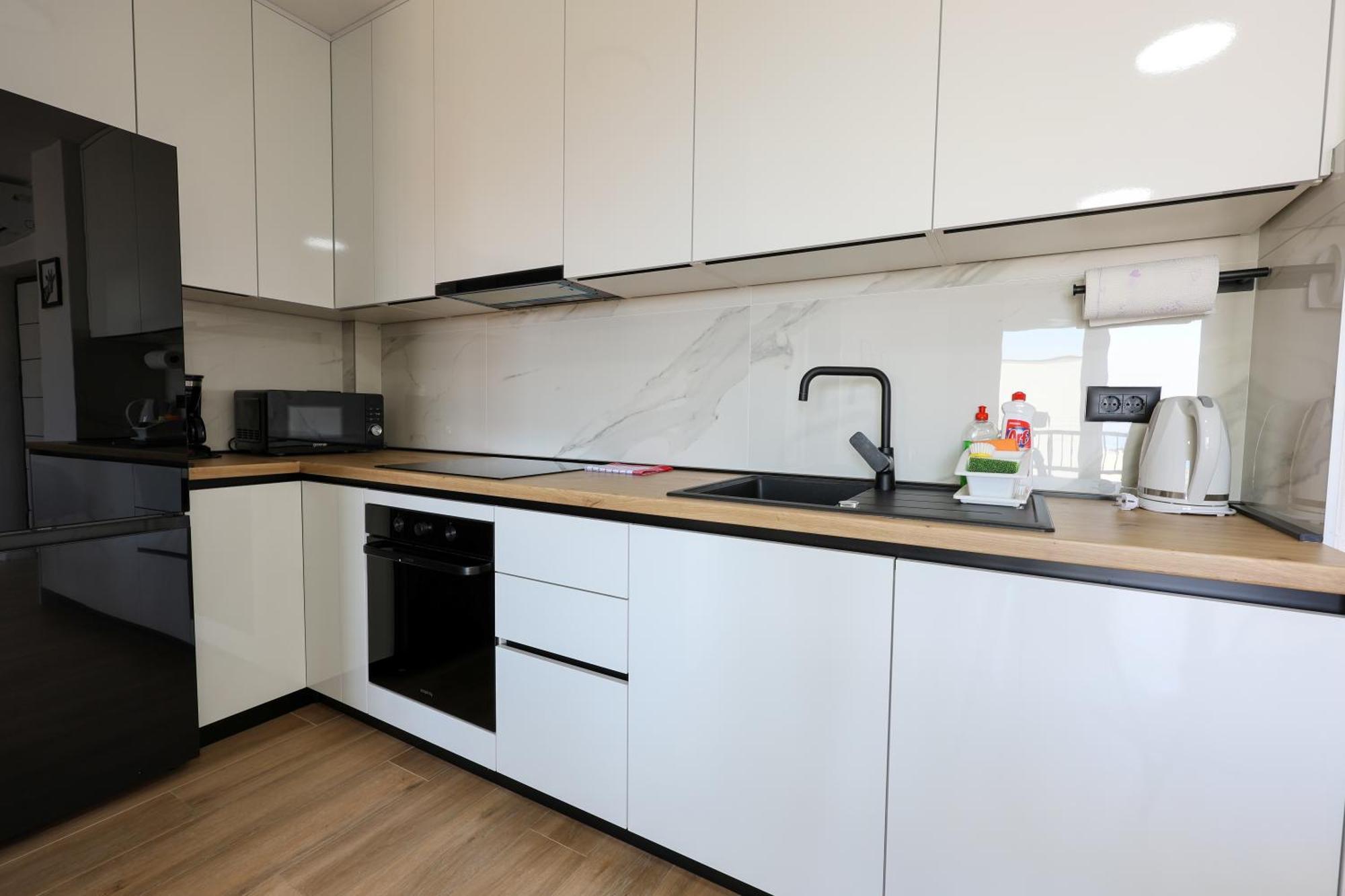 Avdic Apartamento *